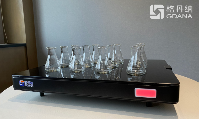 實(shí)驗(yàn)電熱板