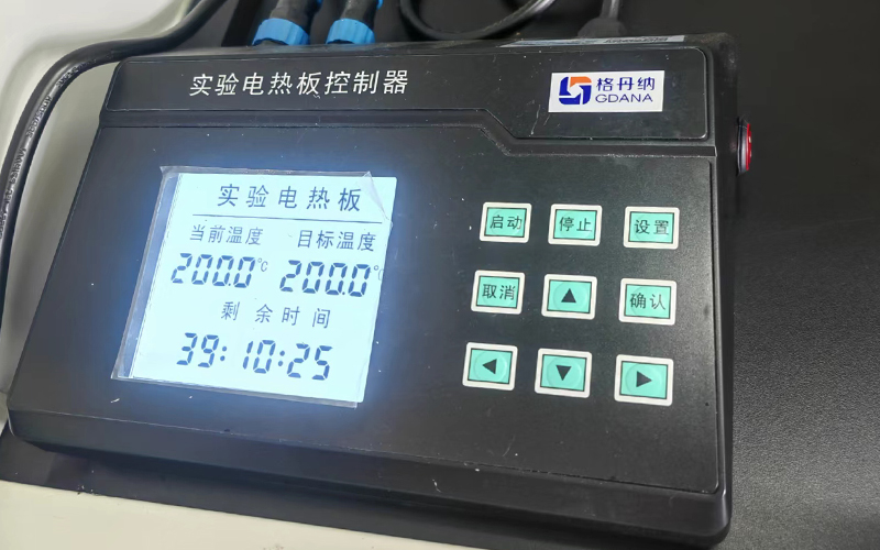 實(shí)驗(yàn)電熱板的加熱速度快